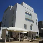 Otel Alda Ciudad De 3*