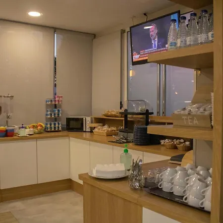 Alda Ciudad De 3*