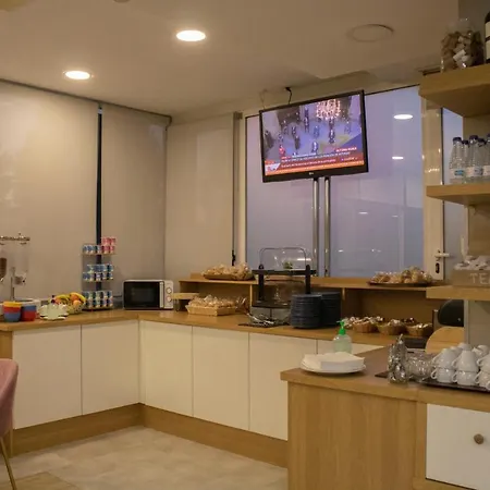 Alda Ciudad De מלון סוריה